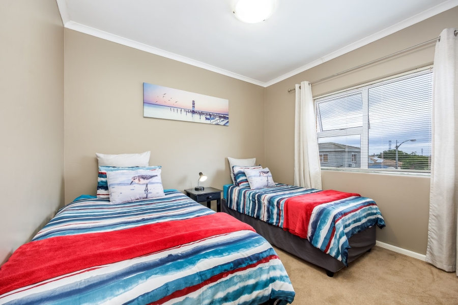6 Bedroom Property for Sale in Rouxville Western Cape